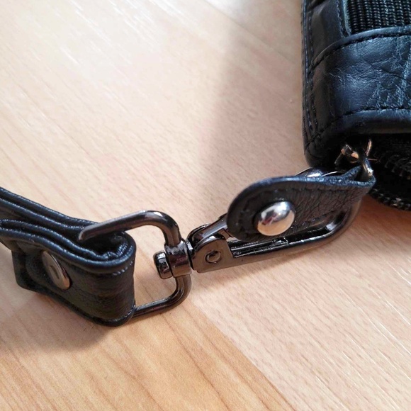 CARGO 100% Genuine Leather Mens Black Leather Messenger Organizer Clutch Bag - Picture 8 of 11